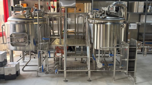 Brasserie 500 litres entièrement en inox NEUF